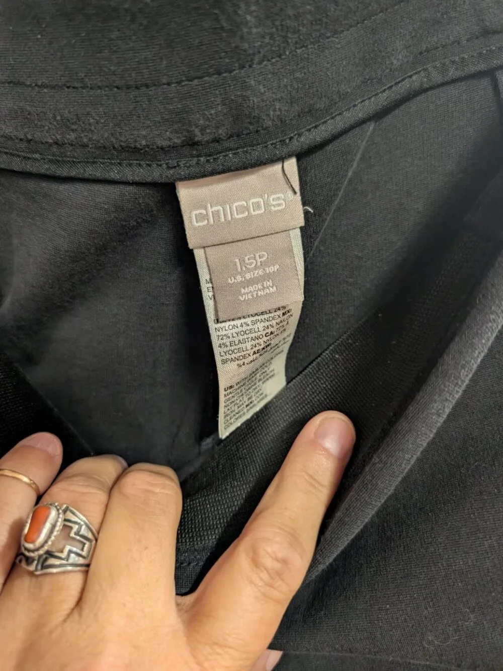 Chicos classic black